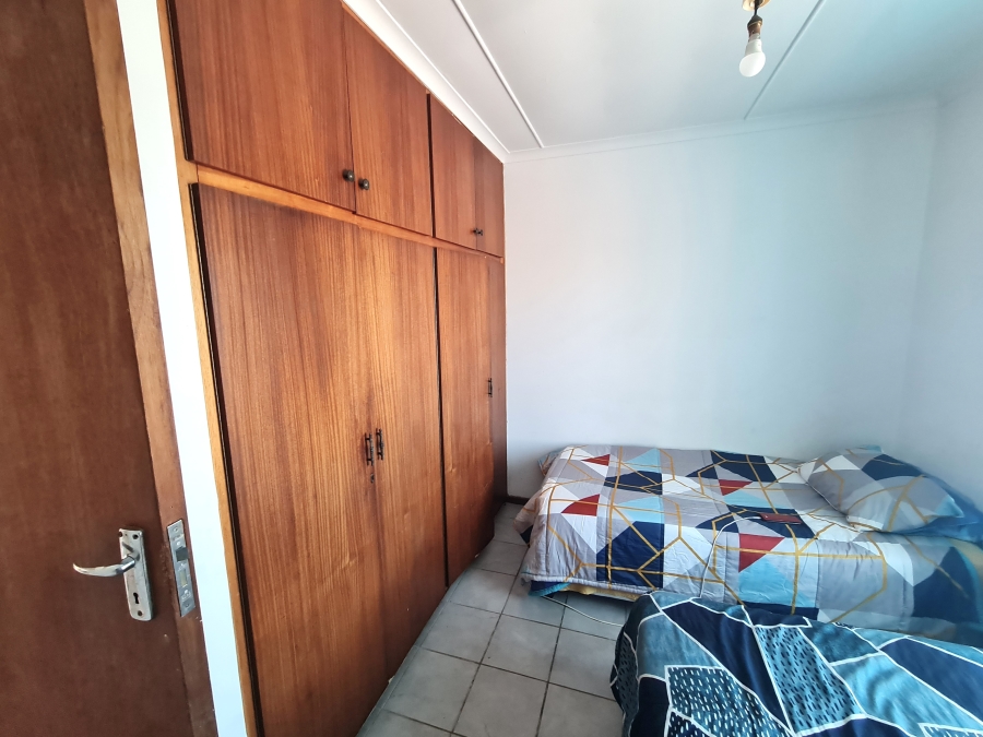 5 Bedroom Property for Sale in C Place Eastern Cape